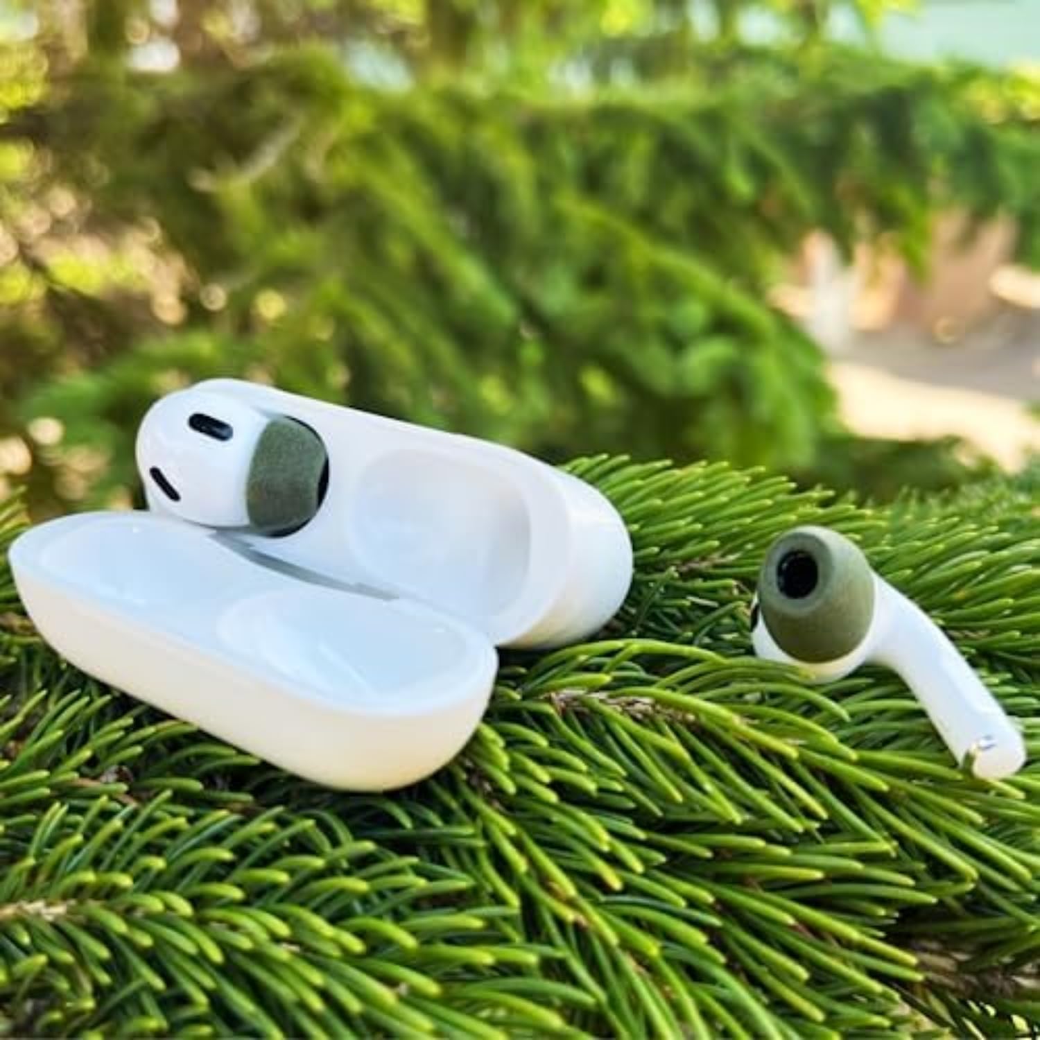 Comply Memory Foam Replacement Ear Tips, Green (S/M/L) (3 Pairs)