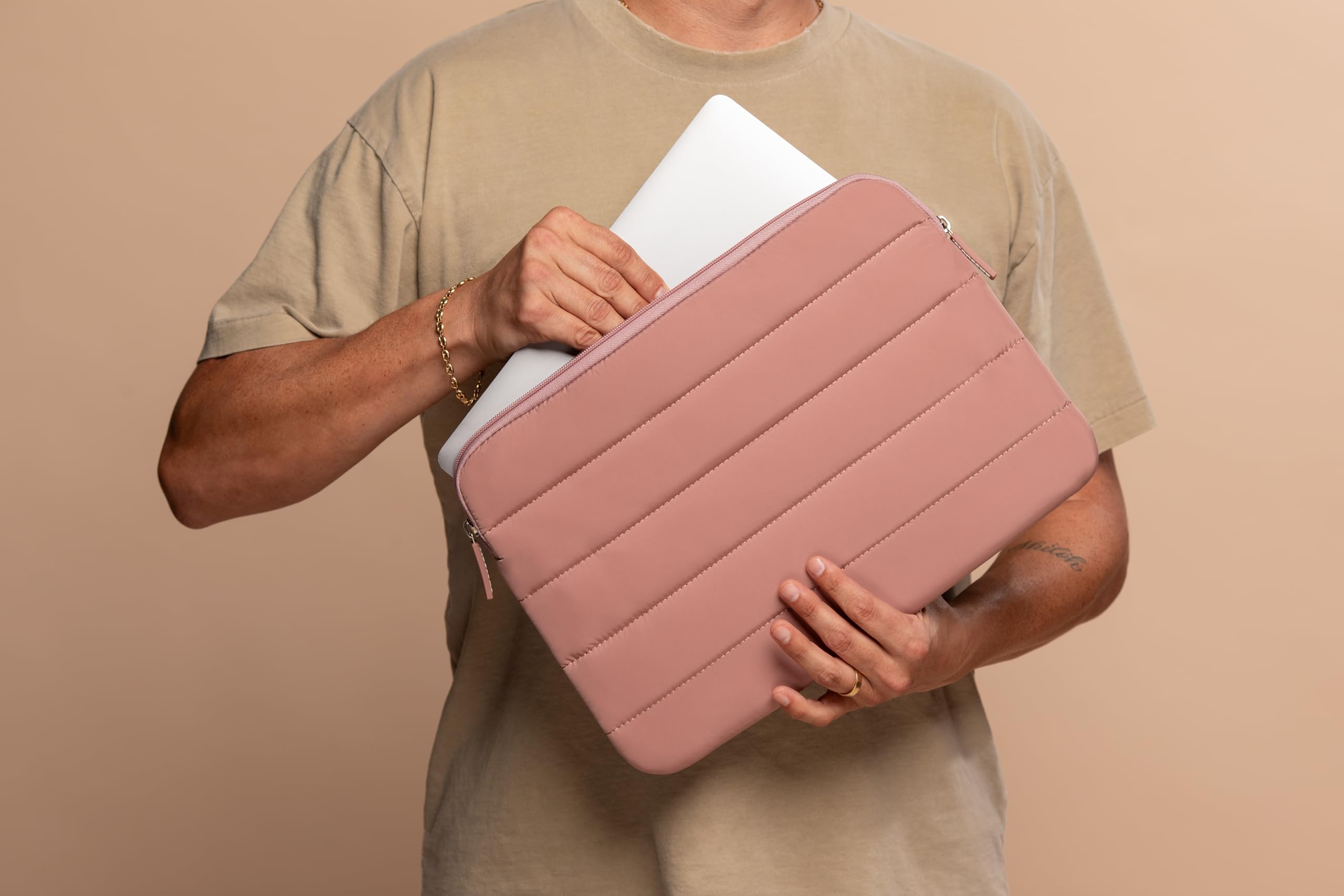 ANECDOTE Laptop Case 15-16 Inch – A Perfect Laptop Sleeve - Compatible with MacBook Air/Pro 15 inch M3 M2 M1 Chip Pro Max 2023-2021 – Fits Well, Made of 100% Nylon with Aesthetic Design (Mauve)