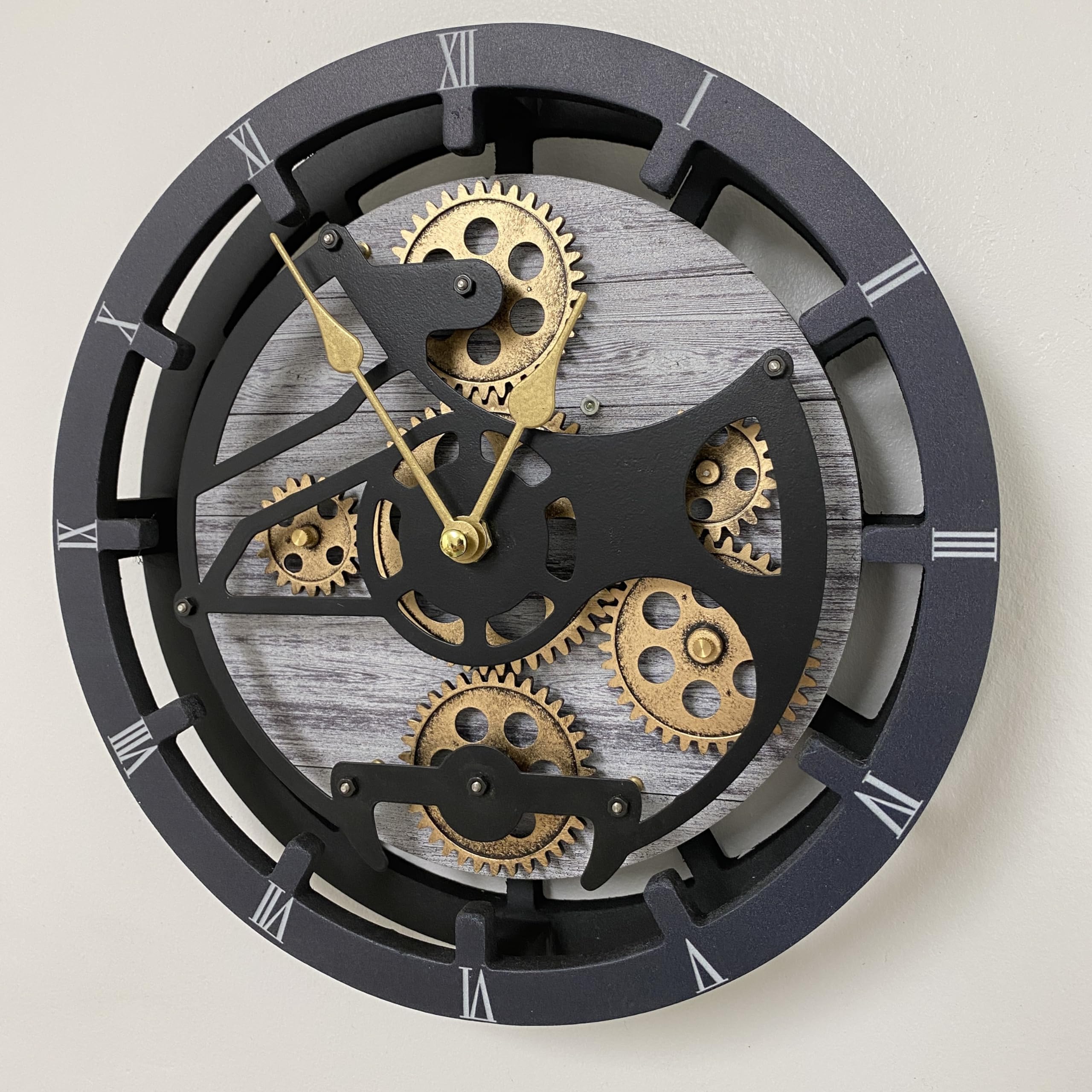 ImprovingLife The Gears Clock Desk Clock 10 inches with Real Moving Gears Convertible into Wall Clock (Silver Glamour)